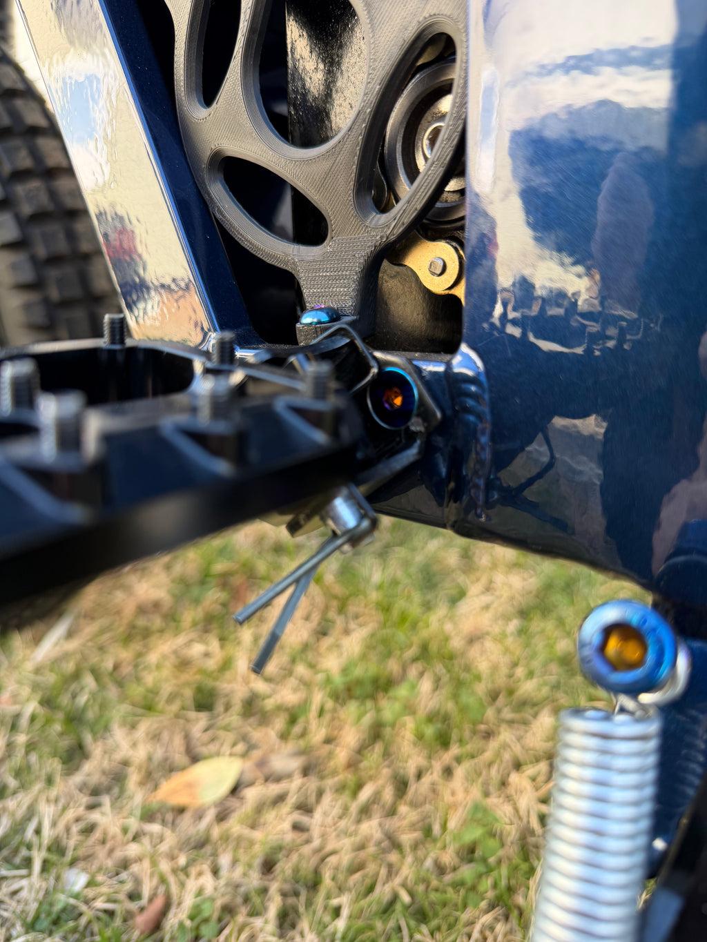 Peg Mount Titanium Bolts (4)